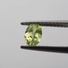 画像をギャラリービューアに読み込む, パロットクリソベリル 0.534ct (ソーティング付)【Germina(芽吹きの指輪)】
